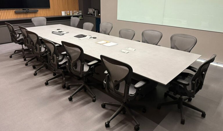 Mesa de Reunião